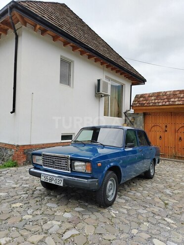 LADA (VAZ) 2107-2