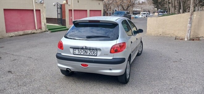 Peugeot 206-14