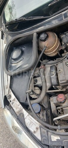 Peugeot 206-21