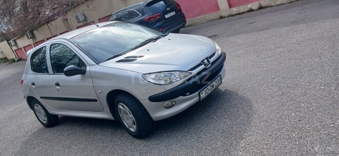 Peugeot 206-1
