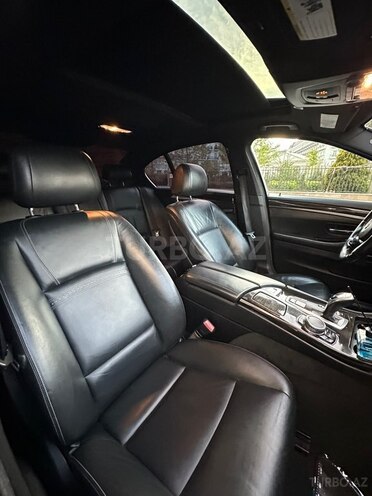 BMW 528-12
