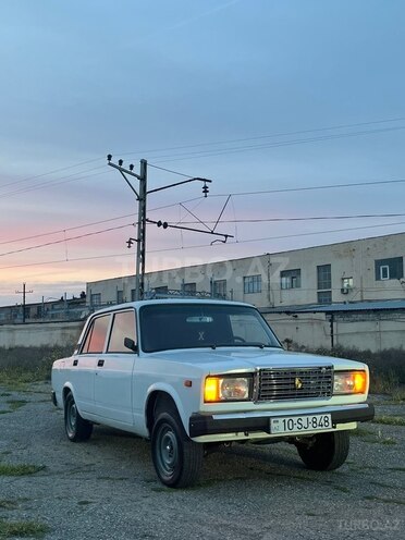 LADA (VAZ) 2107-4