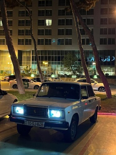 LADA (VAZ) 2107-9