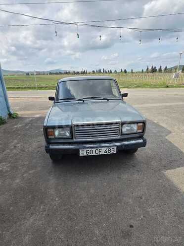 LADA (VAZ) 2107-1