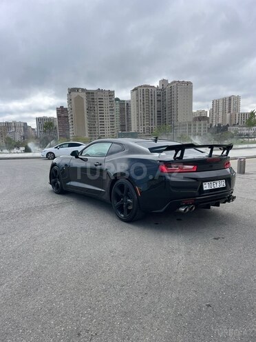 Chevrolet Camaro-5