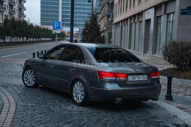 Hyundai Sonata-5