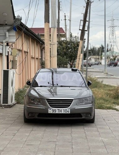 Hyundai Sonata-1
