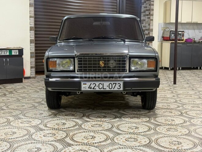 LADA (VAZ) 2107-4