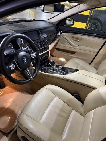 BMW 528-9