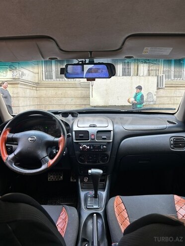 Nissan Sunny-7