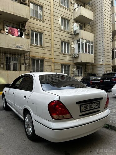 Nissan Sunny-5