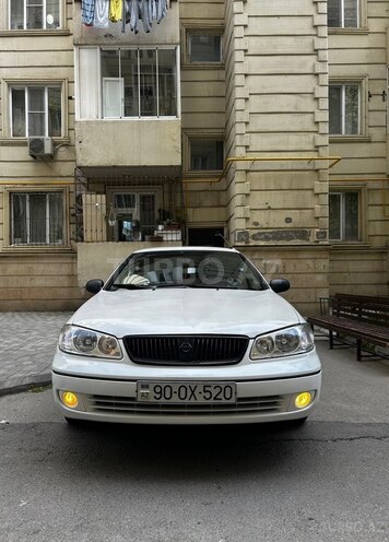 Nissan Sunny-1