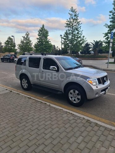 Nissan Pathfinder-4