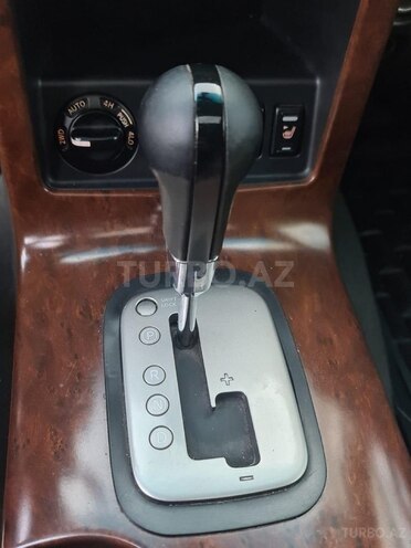 Nissan Pathfinder-12