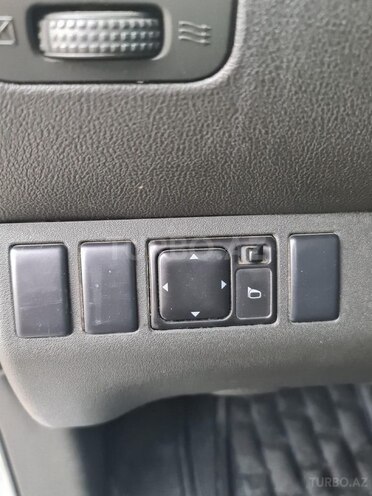 Nissan Pathfinder-15