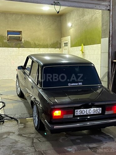 LADA (VAZ) 2107-6