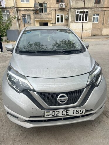 Nissan Note-1