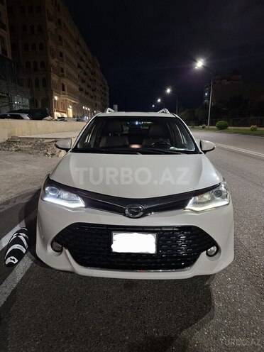 Toyota Corolla Fielder-3