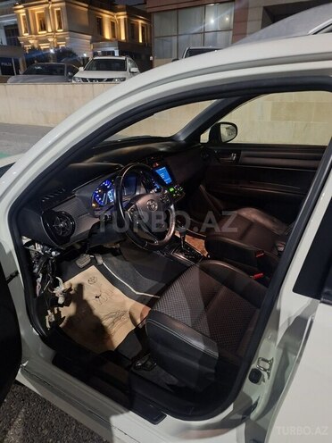 Toyota Corolla Fielder-8