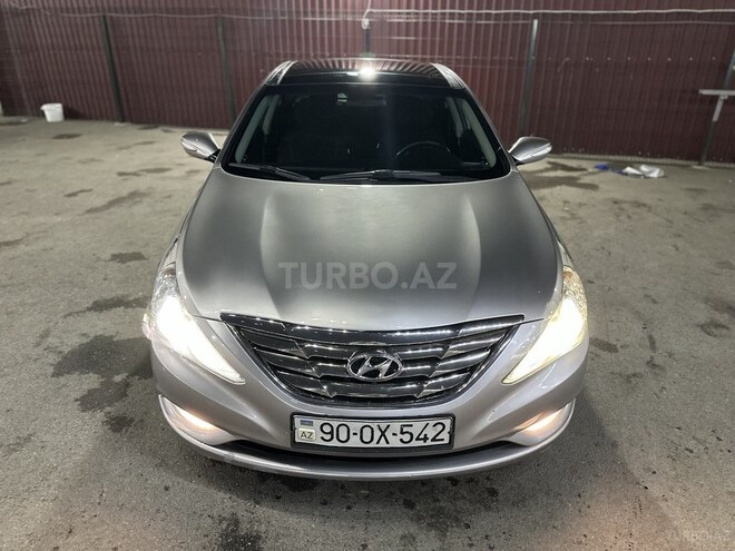Hyundai Sonata-6