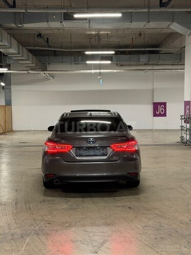 Toyota Camry-4