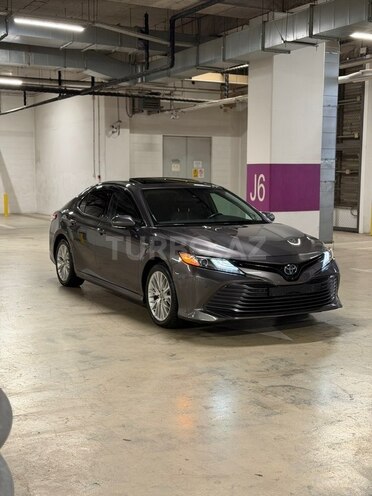 Toyota Camry-2