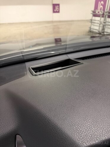 Toyota Camry-11