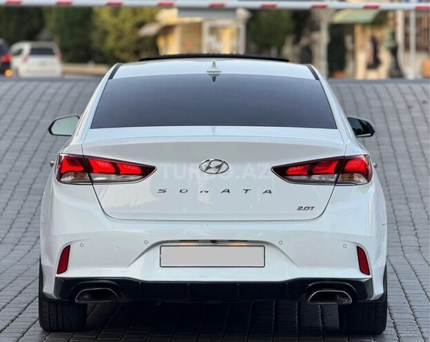 Hyundai Sonata-2