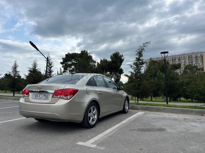 Chevrolet Cruze-7