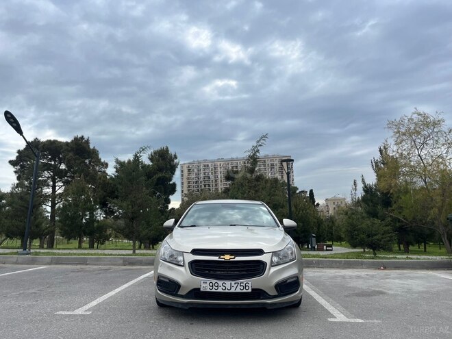 Chevrolet Cruze-1
