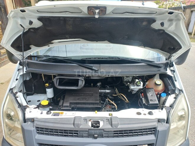 Ford Transit-19