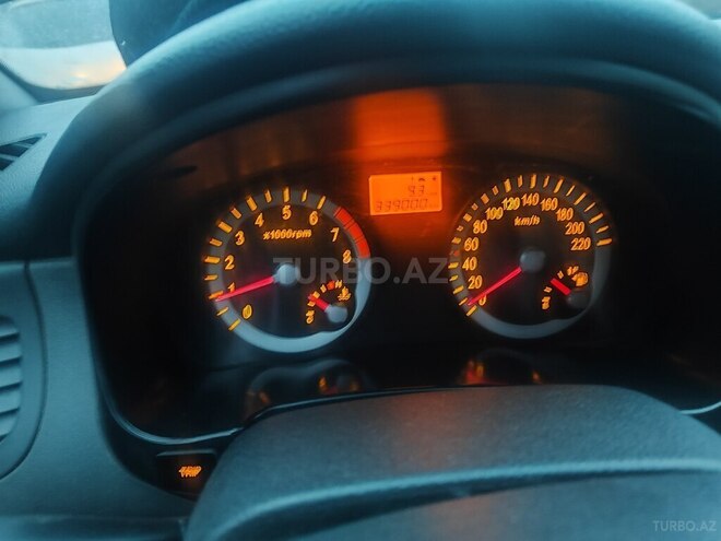 Kia Rio-9