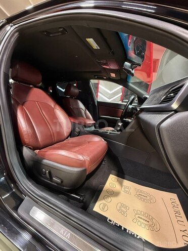 Kia Optima-15