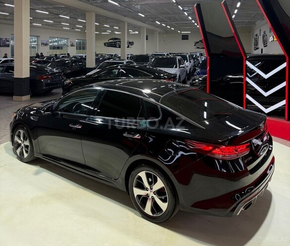 Kia Optima-6
