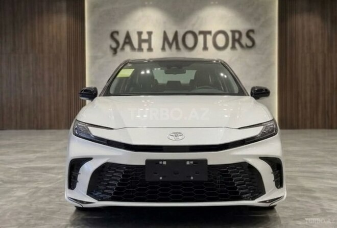 Toyota Camry-1