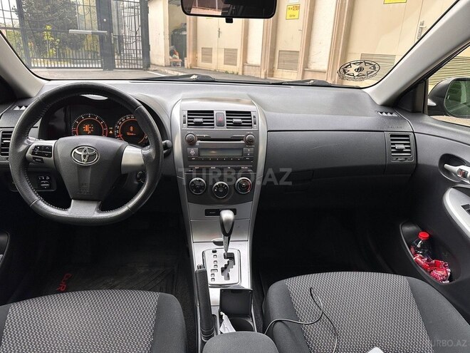Toyota Corolla-2