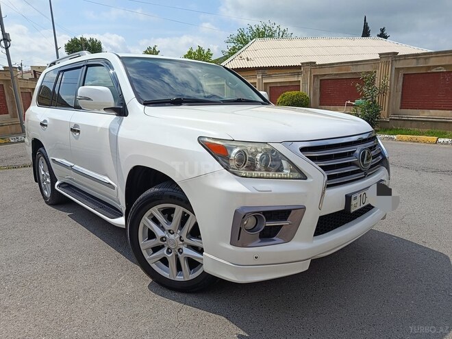 Lexus LX 570-10