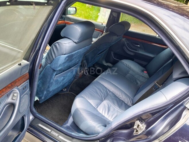 BMW 750 1995, 185,000 km - 5.4 л - Bakı