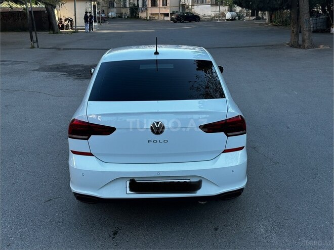 Volkswagen Polo-6