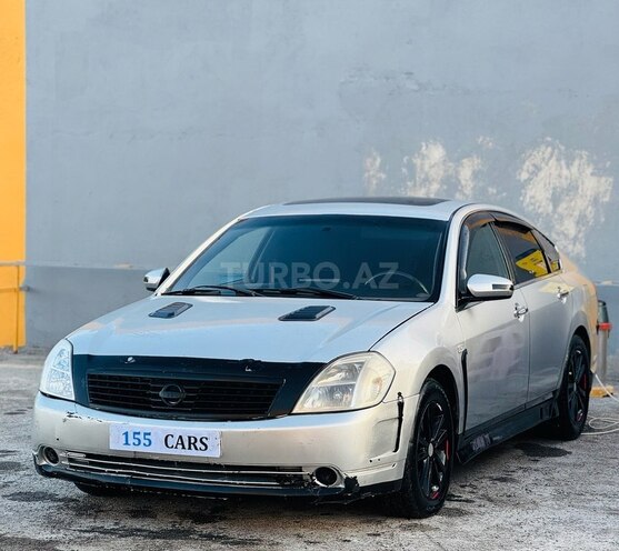 Nissan Teana-3