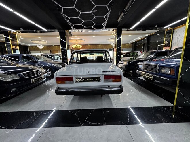 LADA (VAZ) 2107-10