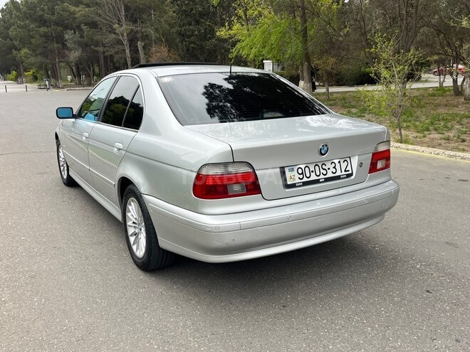 BMW 525-6