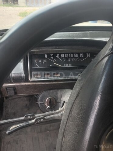LADA (VAZ) 21011-4