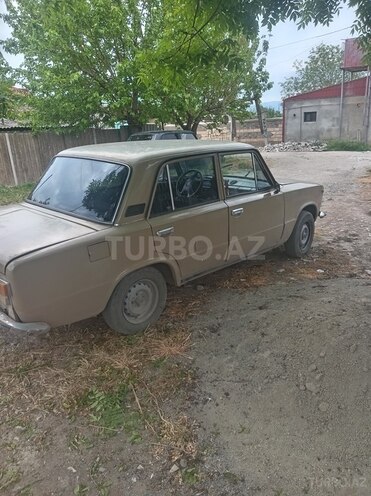 LADA (VAZ) 21011-3