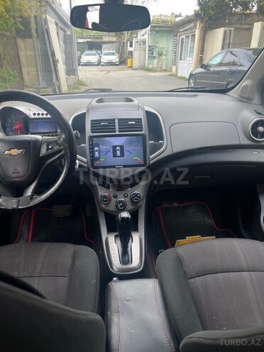 Chevrolet Aveo-3