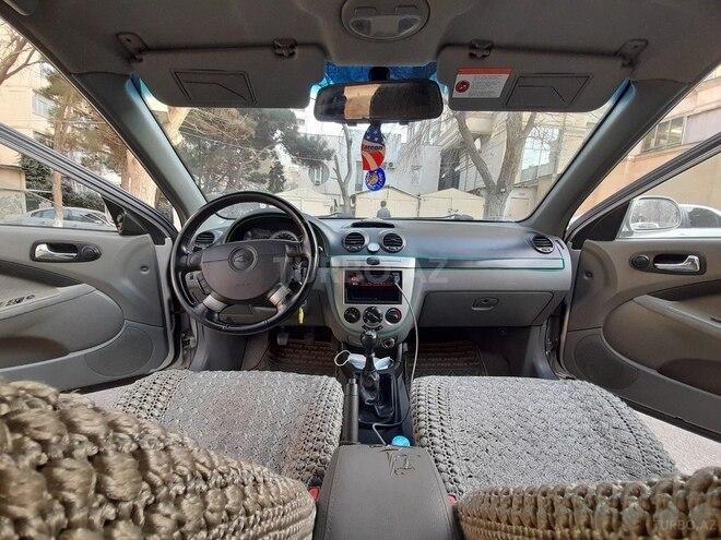 Chevrolet Lacetti-3