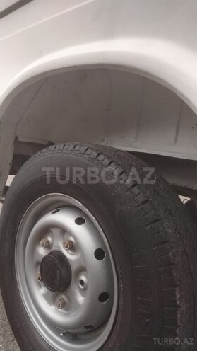 Ford Transit-8