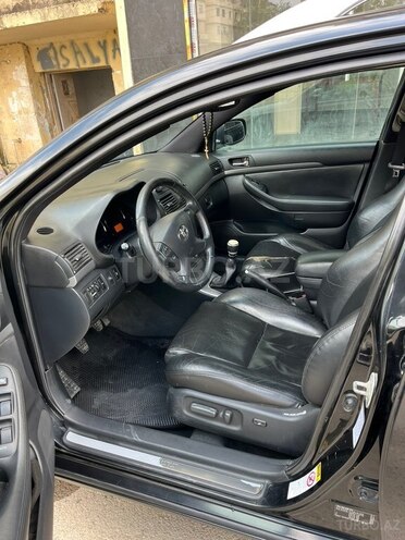Toyota Avensis-4