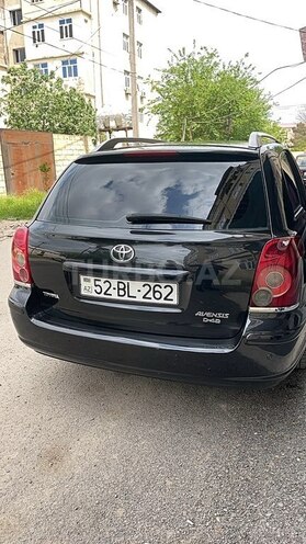Toyota Avensis-15