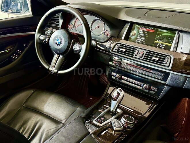BMW 528-12